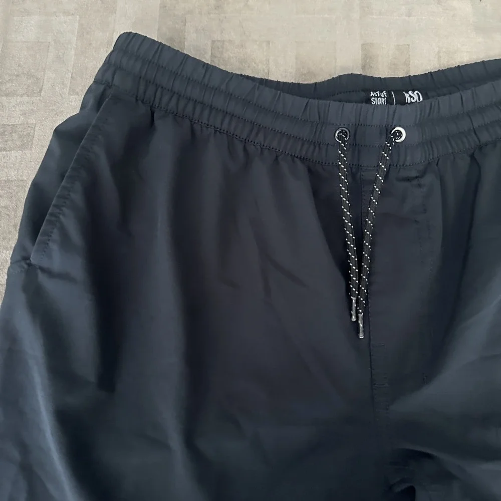 RSQ Shorts Mens XL Black Active Short‎ Elastic Waist Zip Pocket Athletic Gym